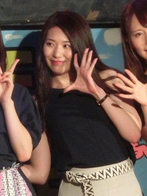 山岸逢花